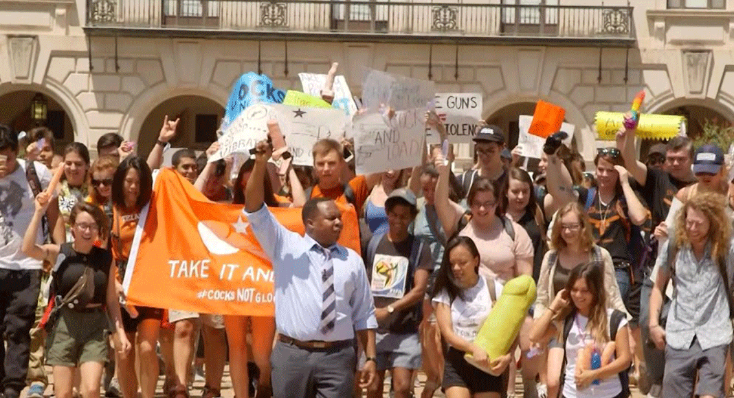 Texas Students Opt For C**cks Not Glocks