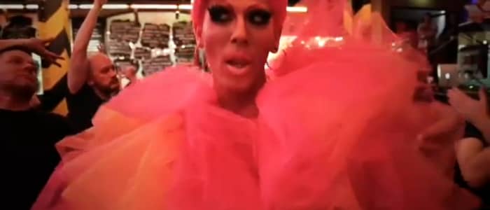 Let's Have a Kiki - Sydney Gay and Lesbian Mardi Gras